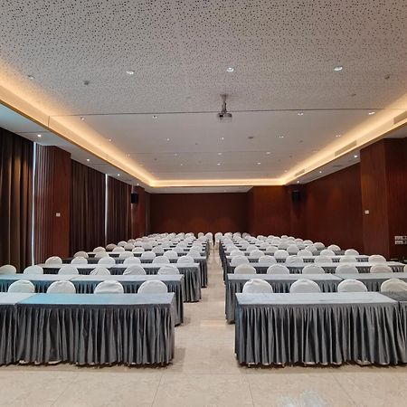 Phoenix Hill Hotel Dongguan - Golf Course Shop Extérieur photo